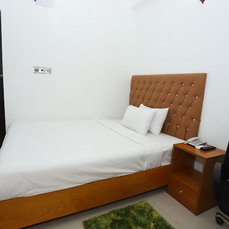 Hotel Blue Castle Dhaka Extérieur photo