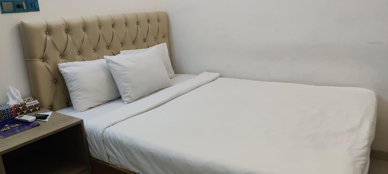 Hotel Blue Castle Dhaka Extérieur photo