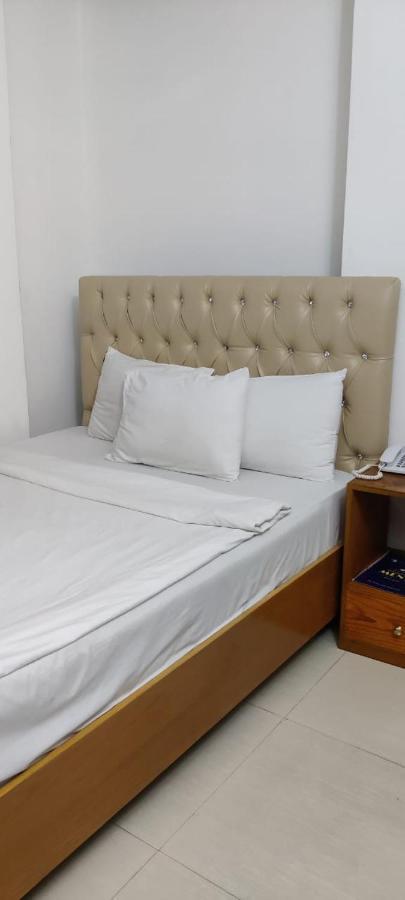 Hotel Blue Castle Dhaka Extérieur photo
