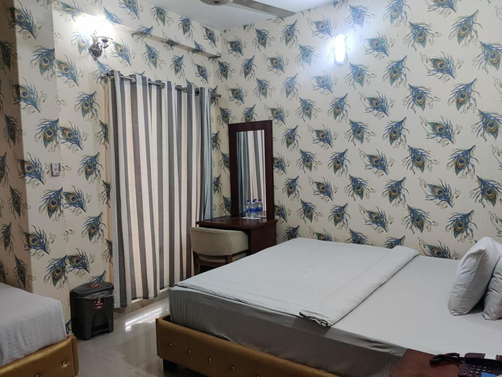Hotel Blue Castle Dhaka Extérieur photo