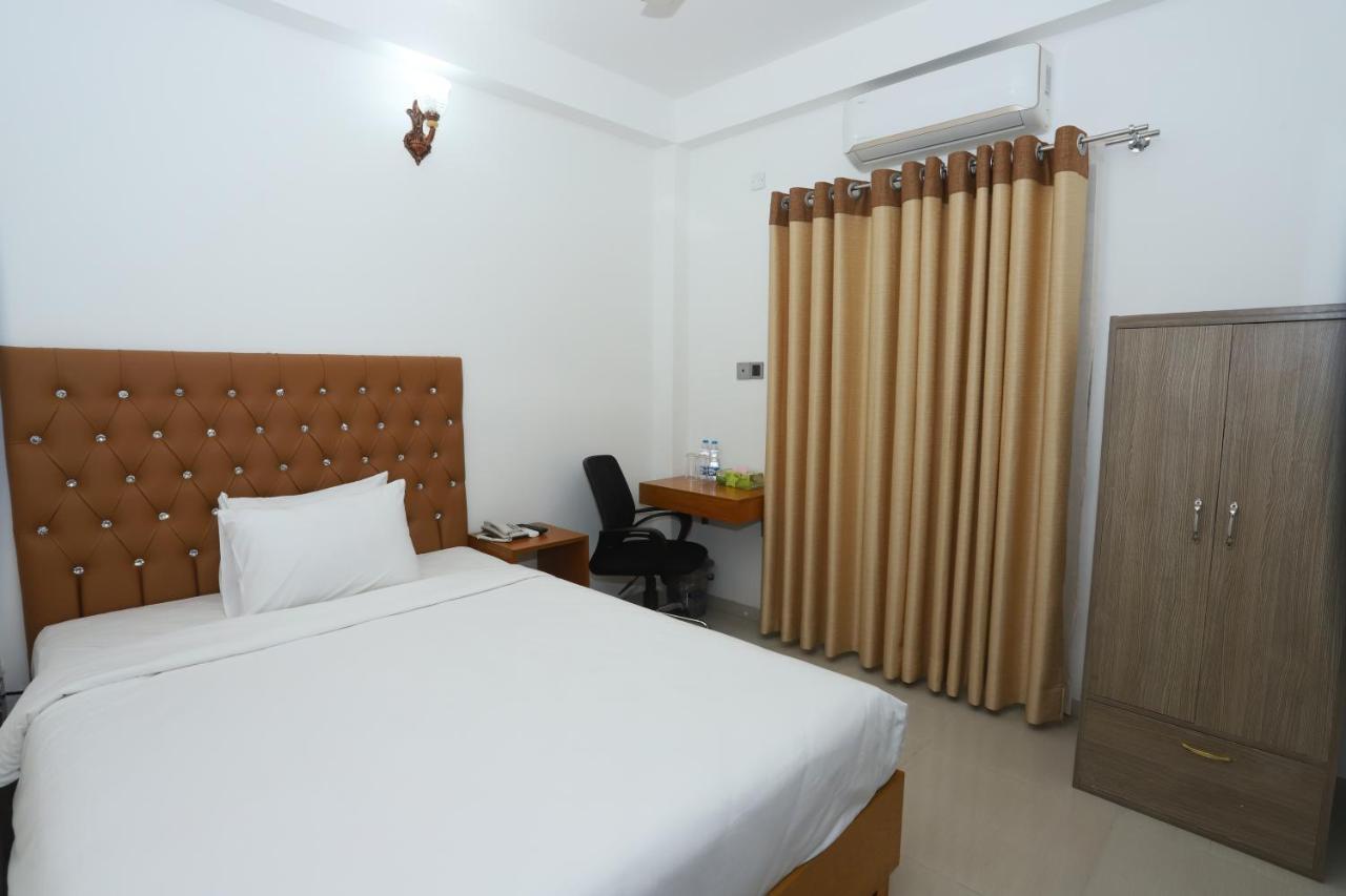 Hotel Blue Castle Dhaka Extérieur photo